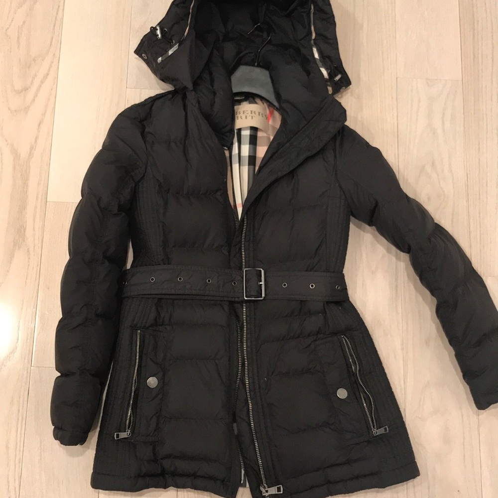Burberry down jacket woman size S. No rips, stains. Smoke free home.